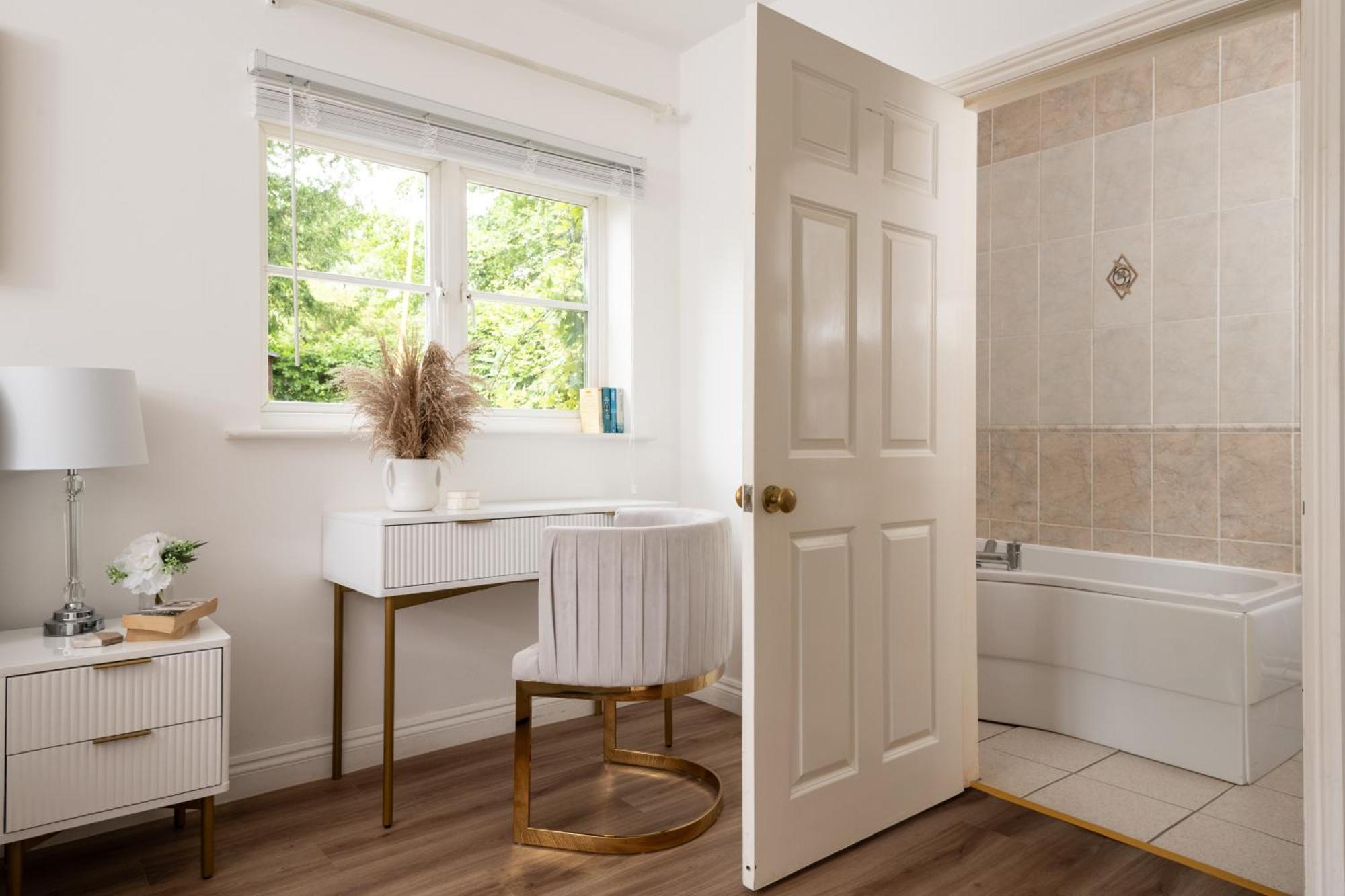 Snowdrop - Connect To The Nature In The Hot Tub Holiday home *